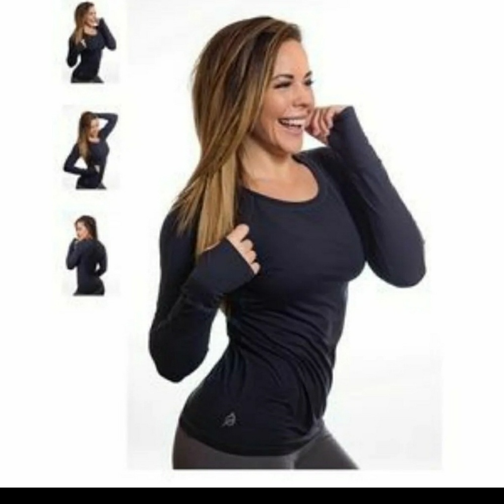 NWT Ptula long sleeve M